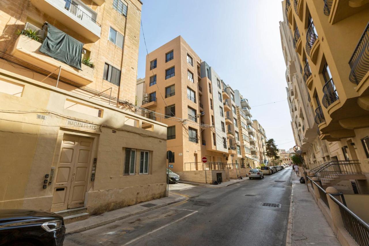 Brand New Apartment In Sliema 2 Min By The Sea-Hosted By Sweetstay Exterior photo